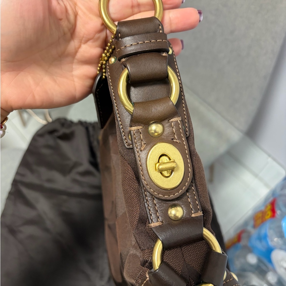 Coach Vintage Carly signature shoulder bag - Picture 7 of 10